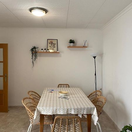 Cozy Apartment In Centre Of Alicante Near Plaza De Toros Esterno foto
