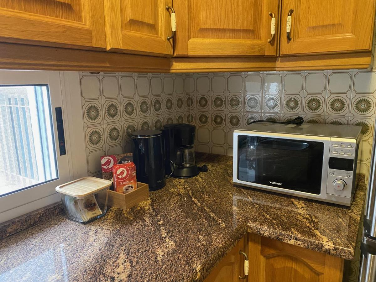 Cozy Apartment In Centre Of Alicante Near Plaza De Toros Esterno foto